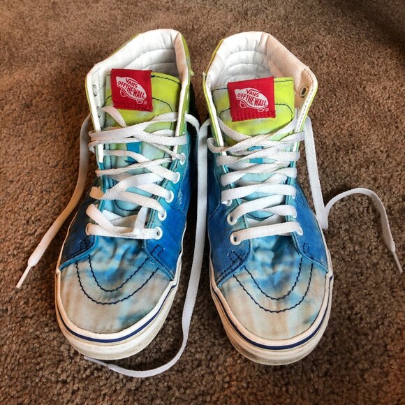 Vans X SpongeBob Sk8-Hi Imagination Sneakers Limited-Edition shoe - Picture 8 of 12